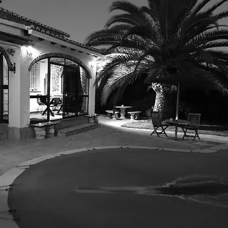 Villa Palmera Playa Almadrava
